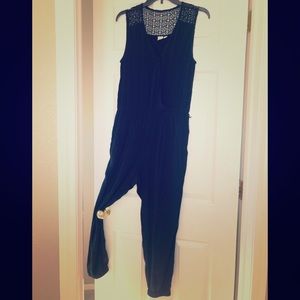Gap jumpsuit with crochet lace neckline trim
